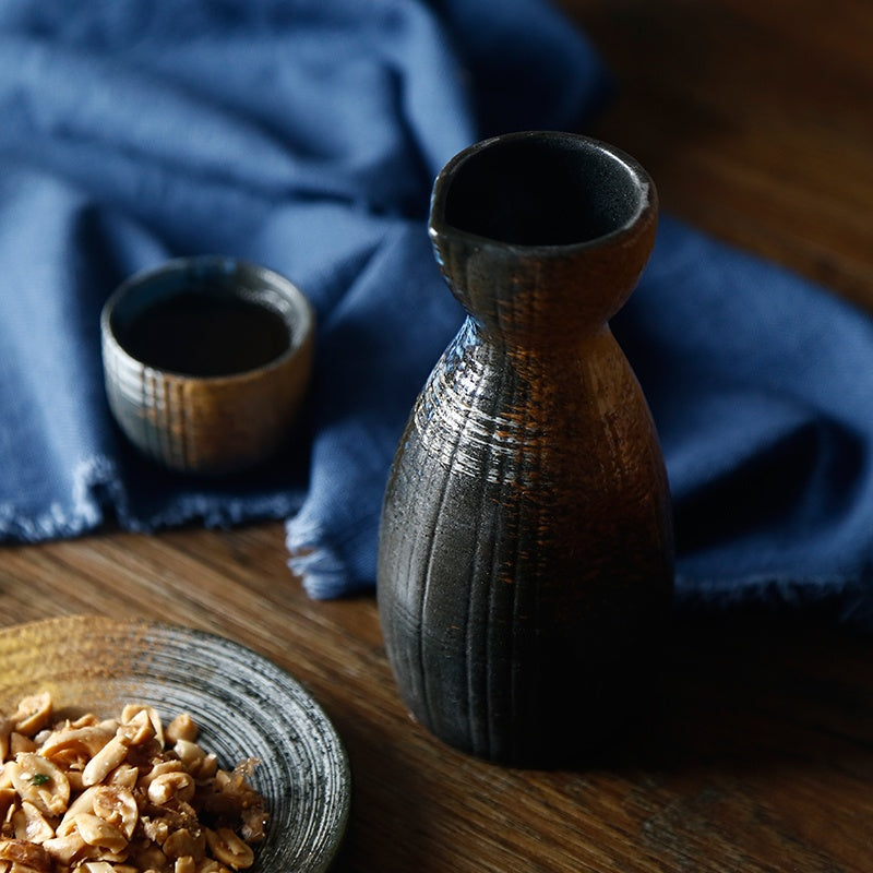 Japanse Sake Set van Keramiek – Traditionele Karaf met 4 Sake Bekers