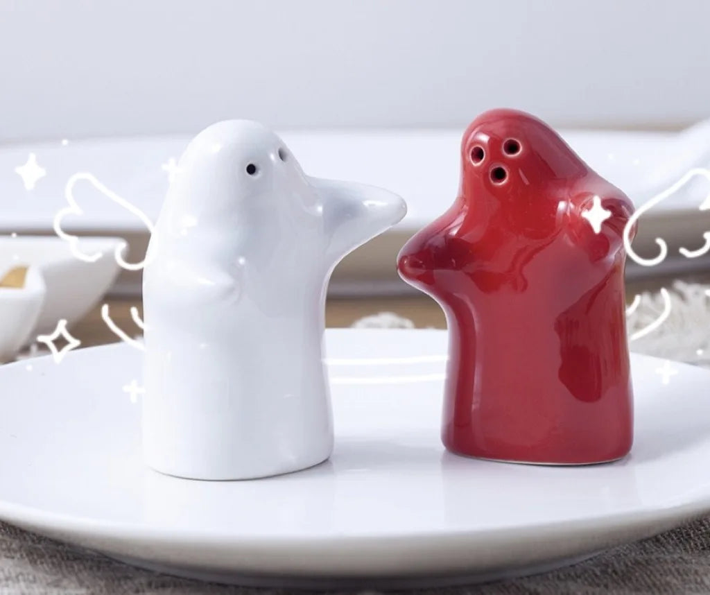 Ceramisch Peper- en Zoutstel Knuffel Spookjes – Creatief Omhelzend Design