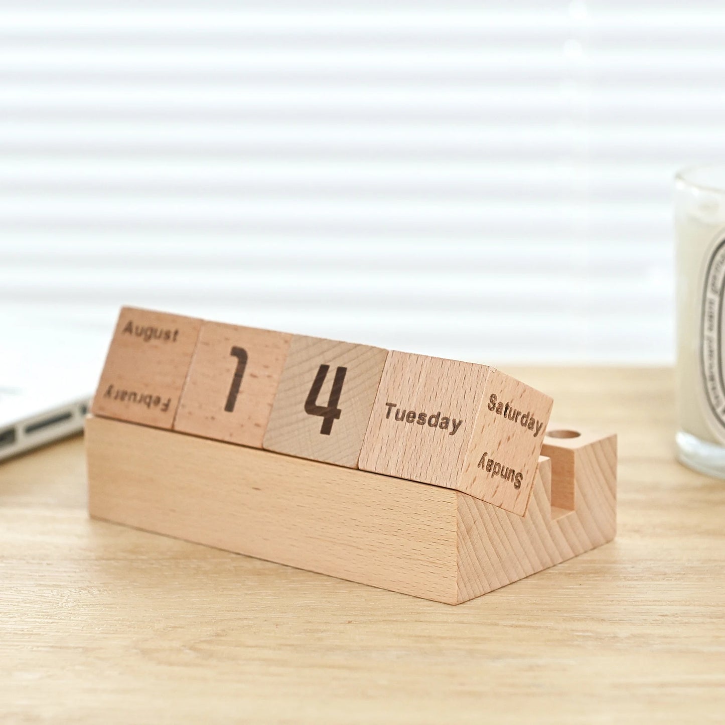 Houten Kalender met Draaiblokken – Bureau Accessoire
