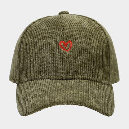 Corduroy Baseball Cap - Geborduurd Hartje - Verstelbaar - Coole Pet
