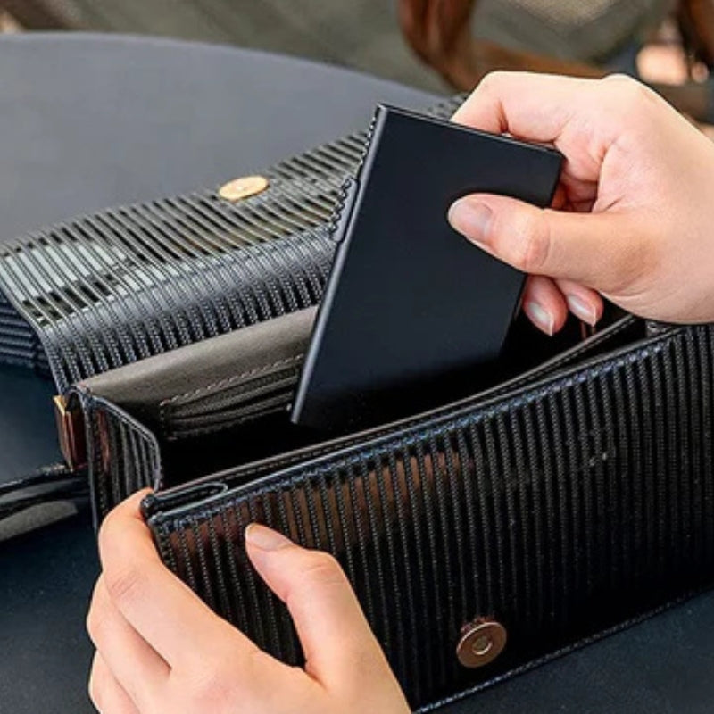 SlimGuard – Minimalistisch RFID Kaartenhouder Zwart/Grijs