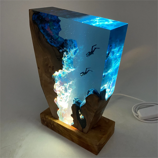 Duikers Tafellamp - Hars en Hout - Sfeerverlichting Onderwaterdesign