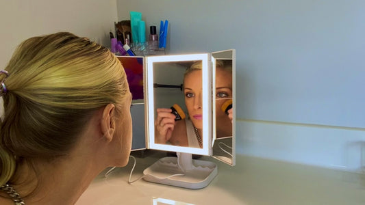 Trifold make-up spiegel met LED-verlichting, 10x vergroting, draaibaar, wit